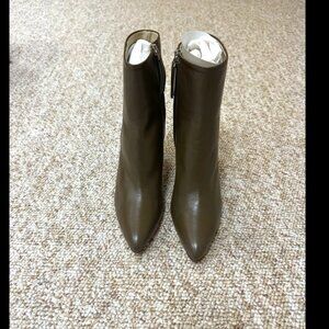 Theory Party Boots in Leather Size 39